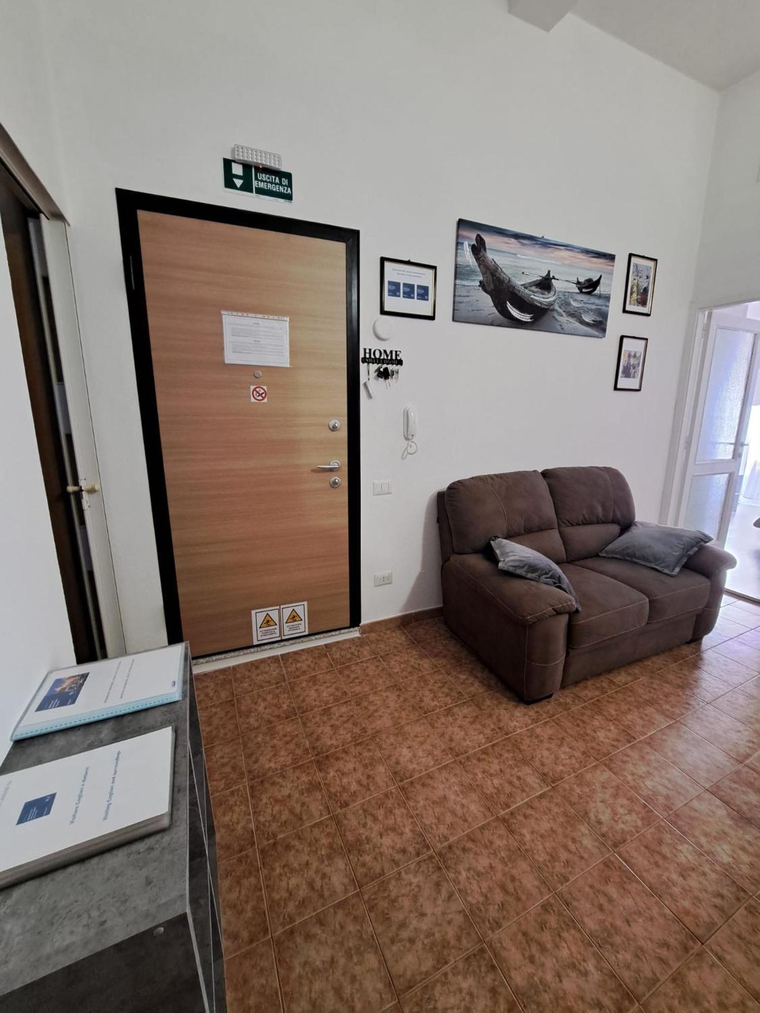 Appartamento Vacanze Cagliari - Via Lanusei Buitenkant foto