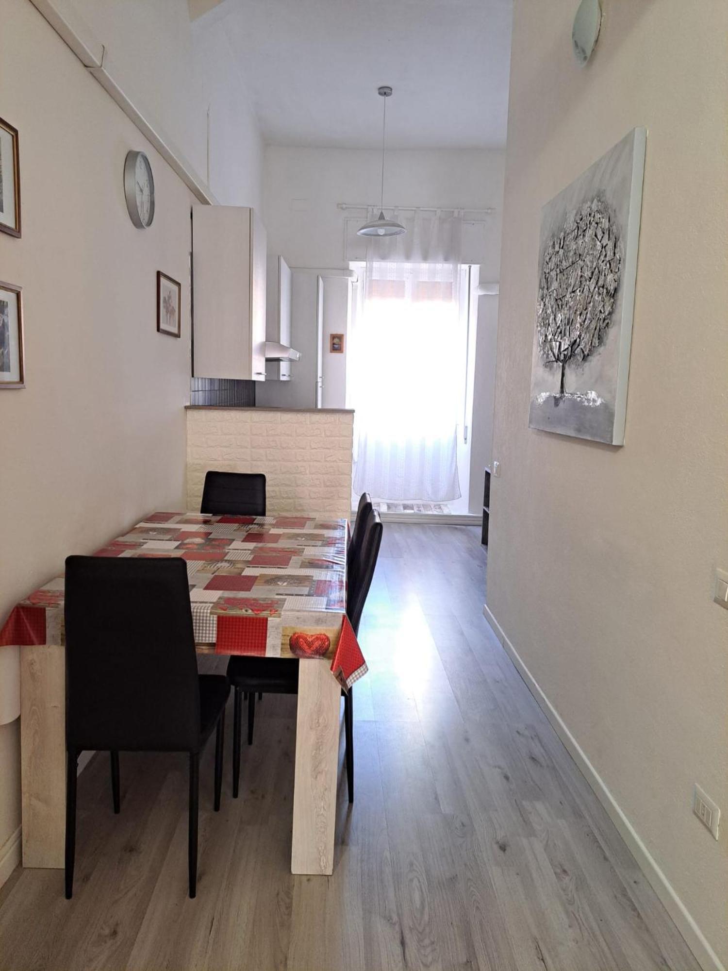 Appartamento Vacanze Cagliari - Via Lanusei Buitenkant foto